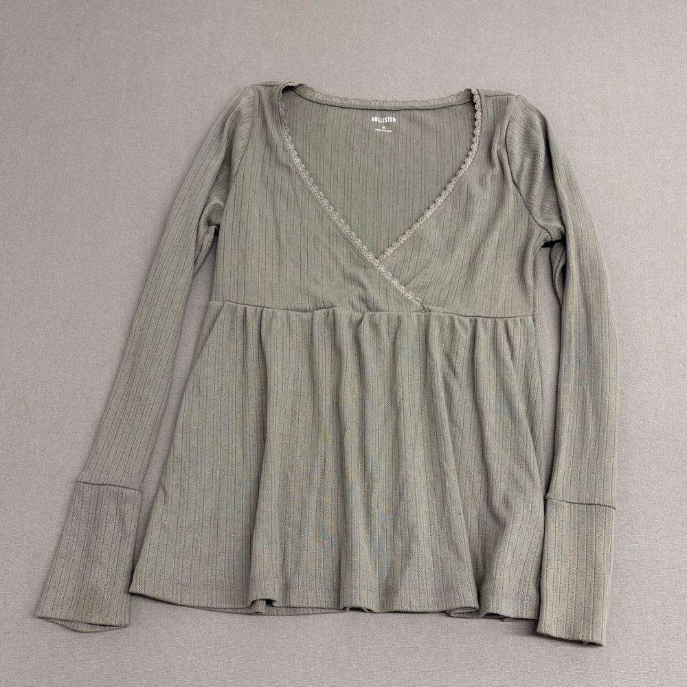 Hollister Womens Ribbed Pointelle Babydoll Top Olive Green Lace Trim V-Neck M